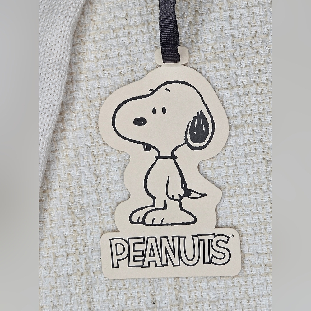 NWT Peanuts Embroidered Snoopy July 4th Fireworks Hooded Sweater Cream Size M - Picture 9 of 13